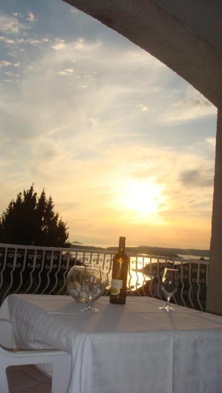 Apartments Topo Đảo Hvar Phòng bức ảnh