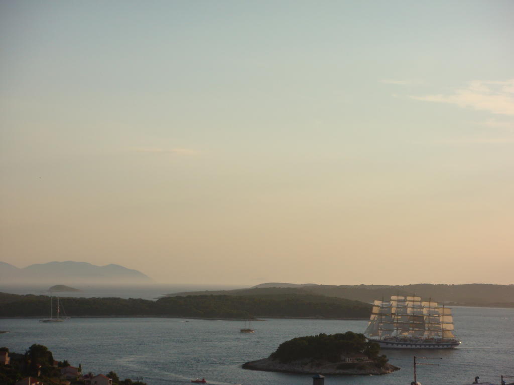 Apartments Topo Đảo Hvar Ngoại thất bức ảnh